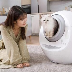 Automatic Self-Cleaning Enclosed Cat Litter Box - Easy Setup, Ideal for Cats and Kittens, White travel kitty litter box