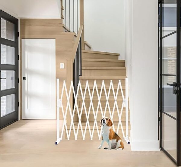 9-Foot Metal Expandable Dog Gate – Versatile Accordion Safety Barrier, Portable Retractable Fence, Free-Standing Adjustable Pet Gate for Indoor and Outdoor Use retractable pet gate